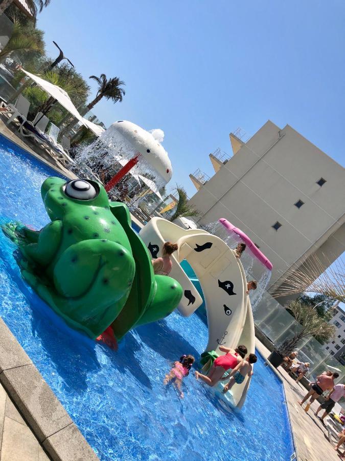 North Spa&Pools Alezzibeach Năvodari Екстериор снимка